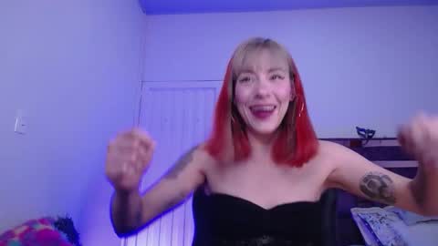 Snapshot of zaracollinx chatting on September 26, 1:53 am Zara online show from September 26, 1:53 am