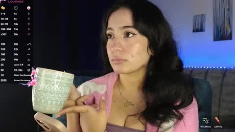 Snapshot of zaradames_ chatting on November 17, 2:50 am zaradames_ online show from November 17, 2:50 am