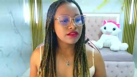 Zara  online show from August 6, 3:19 am
