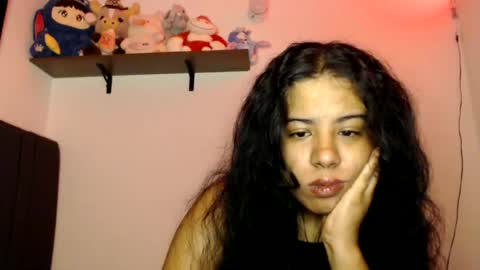 Snapshot of zarah_v chatting on June 17, 9:56 am Fernanda online show from June 17, 9:56 am