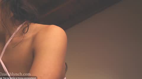 Miss Lynch   Next show  2911 online show from December 9, 2:45 am