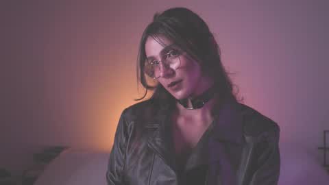 Miss Lynch   Next show  2911 online show from September 14, 11:48 pm