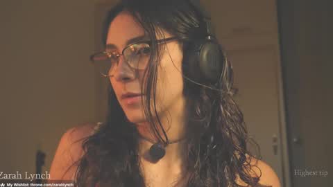 Miss Lynch   Next show  2911 online show from April 14, 11:11 pm