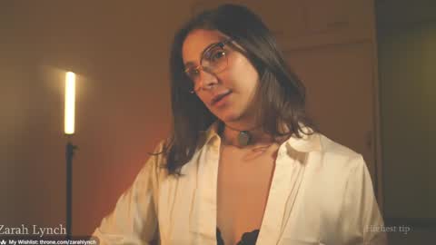 Miss Lynch   Next show  2911 online show from April 21, 1:42 am