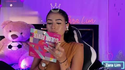 Zara Lim  online show from September 13, 10:31 pm