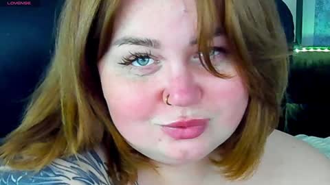 Lola online show from December 27, 1:43 am