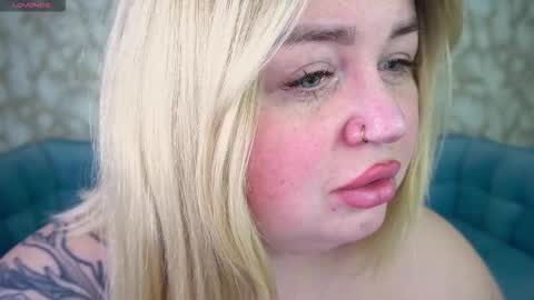 Lola online show from March 17, 10:13 pm