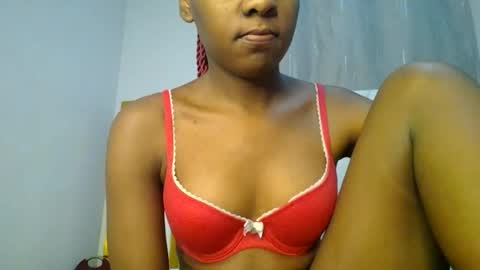 zariah online show from June 19, 9:29 pm