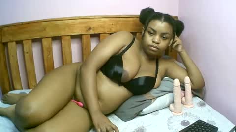 zariamonet online show from July 3, 9:43 pm