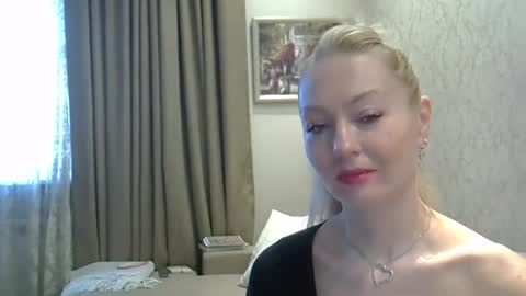 Snapshot of zarinaswift chatting on January 28, 4:50 am Zarina Swift online show from January 28, 4:50 am