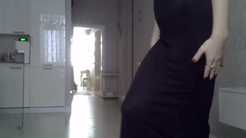 Snapshot of zarinaswift chatting on March 11, 4:43 am Zarina Swift online show from March 11, 4:43 am