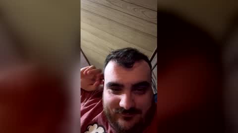 Snapshot of zarzun chatting on December 18, 2:39 am zarzun online show from December 18, 2:39 am