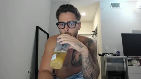 Zay lanez online show from November 15, 3:37 am