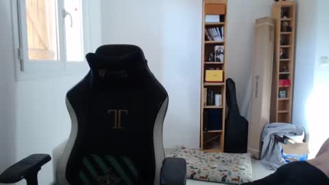 Grizzly Bear online show from September 25, 8:40 am