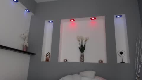 Karolyne online show from February 24, 11:10 am