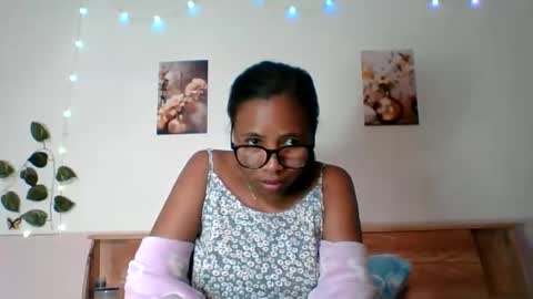 Snapshot of zedidia chatting on June 11, 11:19 am zedidia online show from June 11, 11:19 am
