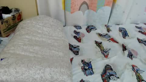 Snapshot of zeina_gen chatting on July 14, 12:57 am flabby online show from July 14, 12:57 am