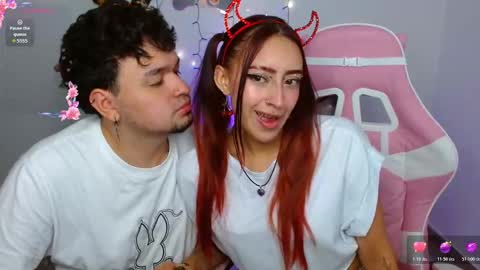 Zelda And Kuro online show from October 21, 6:41 pm