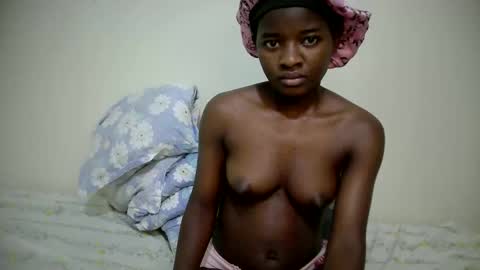 zellah online show from April 20, 11:28 pm