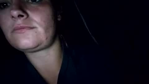 Snapshot of zellelajay2009 chatting on October 1, 9:59 am KENDAL Kaylee online show from October 1, 9:59 am