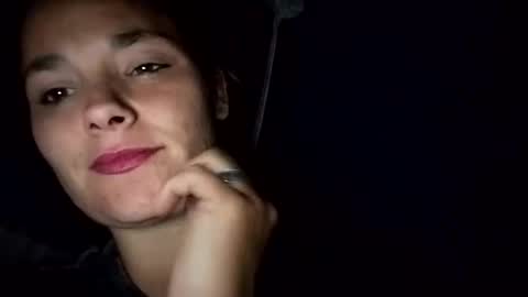 Snapshot of zellelajay2009 chatting on October 17, 4:26 am KENDAL Kaylee online show from October 17, 4:26 am