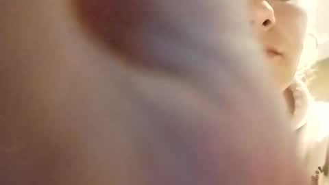 Snapshot of zellelajay2009 chatting on October 24, 6:15 pm KENDAL Kaylee online show from October 24, 6:15 pm