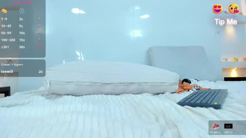 Zenda Evans online show from March 6, 9:58 am