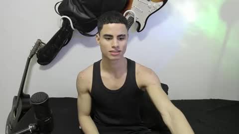 Snapshot of zenhzu chatting on December 20, 8:45 pm zenzhu online show from December 20, 8:45 pm