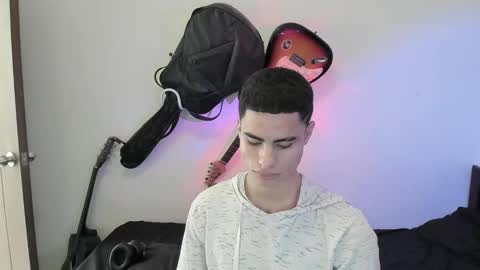 Snapshot of zenhzu chatting on December 24, 2:22 pm zenzhu online show from December 24, 2:22 pm