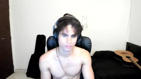 Snapshot of zenhzu chatting on December 2, 6:08 am zenzhu online show from December 2, 6:08 am