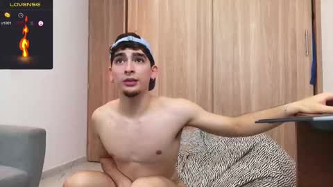 Snapshot of zenn_rush chatting on December 28, 3:15 pm Zenn online show from December 28, 3:15 pm