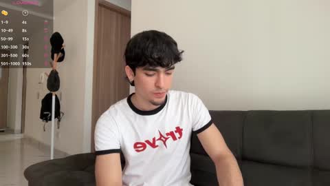 Snapshot of zenn_rush chatting on September 15, 1:44 pm Zenn online show from September 15, 1:44 pm