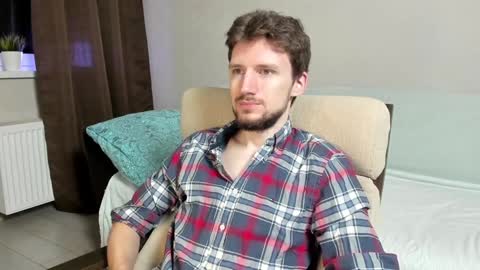 Andrew online show from December 15, 2:41 am