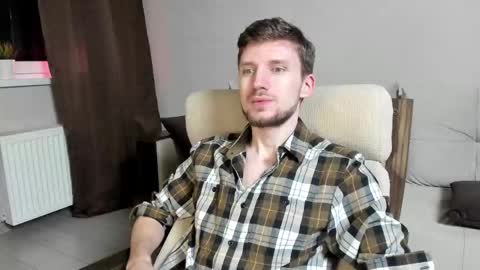 Andrew online show from March 9, 8:21 pm