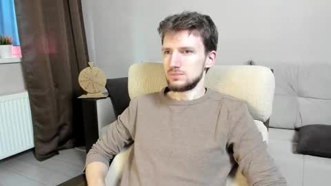 Andrew online show from November 15, 7:49 am