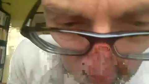 Snapshot of zephr1 chatting on June 24, 7:02 pm zephr1 online show from June 24, 7:02 pm