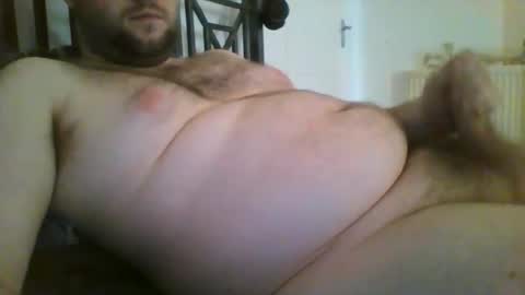 Snapshot of zero0zero123 chatting on April 8, 8:58 am zero0zero123 online show from April 8, 8:58 am