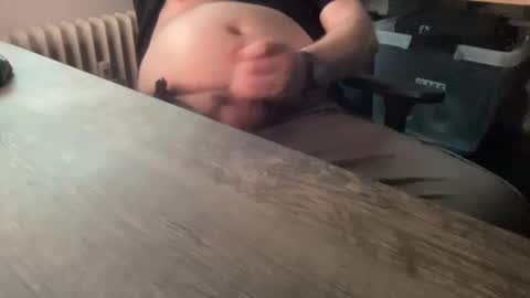 Snapshot of zeron900 chatting on February 22, 1:35 pm zeron900 online show from February 22, 1:35 pm