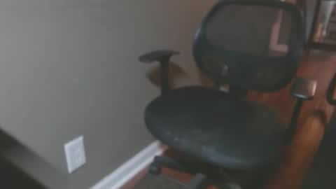 bambi cumslut online show from April 24, 4:15 am