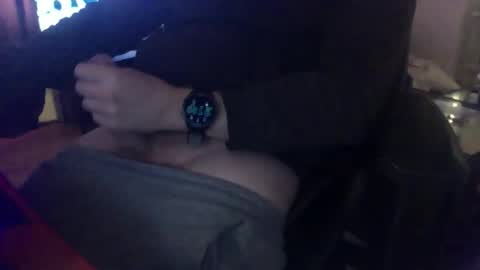 Snapshot of zerpyt chatting on April 2, 7:00 pm Mios online show from April 2, 7:00 pm