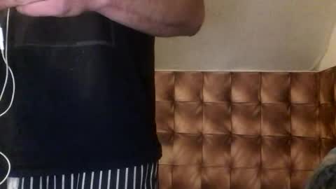 Snapshot of zervale chatting on December 10, 2:16 am zervale online show from December 10, 2:16 am