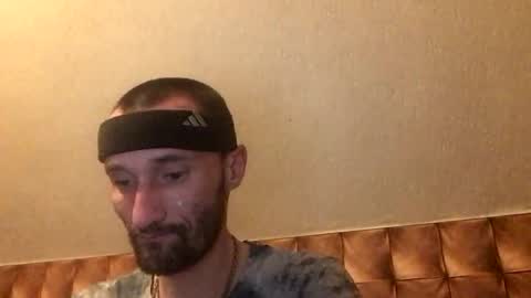 Snapshot of zervale chatting on December 16, 2:16 pm zervale online show from December 16, 2:16 pm