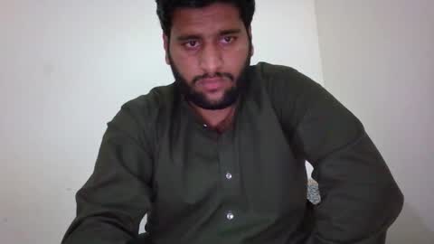 Snapshot of zes6363 chatting on January 5, 5:27 pm zes6363 online show from January 5, 5:27 pm