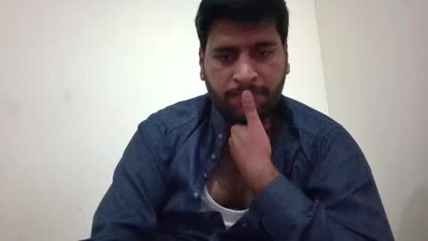 Snapshot of zes6363 chatting on January 13, 6:46 pm zes6363 online show from January 13, 6:46 pm