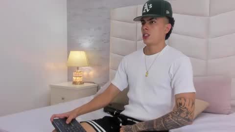 Sebas online show from October 9, 3:59 am