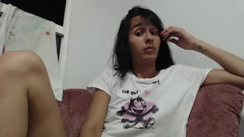 zeus693769 online show from June 26, 2:27 am
