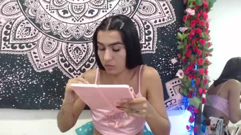 zeus693769 online show from June 27, 9:09 pm