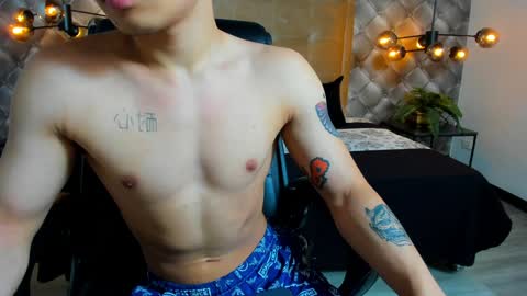 zeus online show from December 27, 6:42 pm