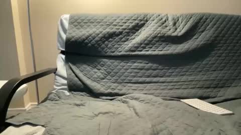 zgibnam online show from November 22, 3:44 pm