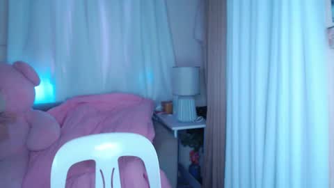 im your lovely zhaviabigcock here online show from December 8, 3:21 am